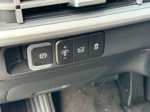 New 2026 Hyundai Santa Fe SE image 10