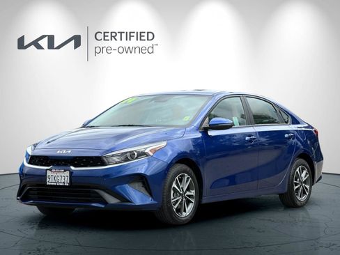 Certified 2024 Kia Forte LXS w/ LXS Technology Package FWD image 8