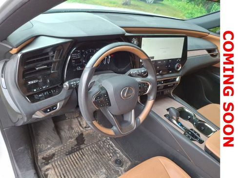 Used 2024 Lexus RX 350 Premium w/ Accessory Package AWD/4WD image 12