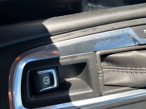 Used 2019 Chevrolet Equinox LS w/ LPO, Blackout Package image 35