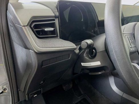 Certified 2025 Nissan Kicks SV image 8