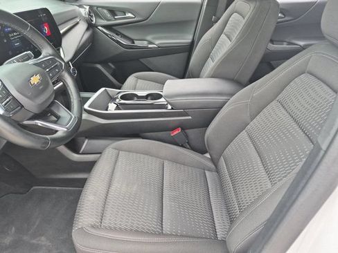 Used 2025 Chevrolet Equinox LT FWD image 25