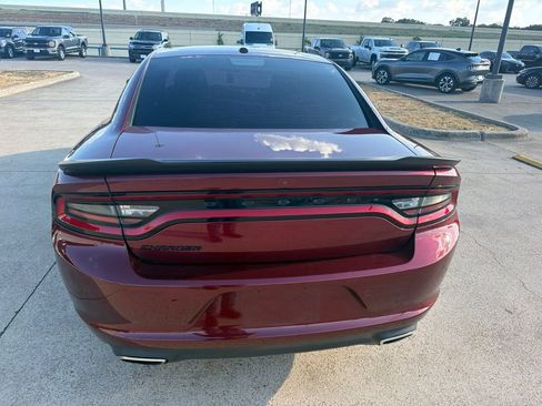 Used 2021 Dodge Charger SXT w/ Blacktop Package RWD image 8