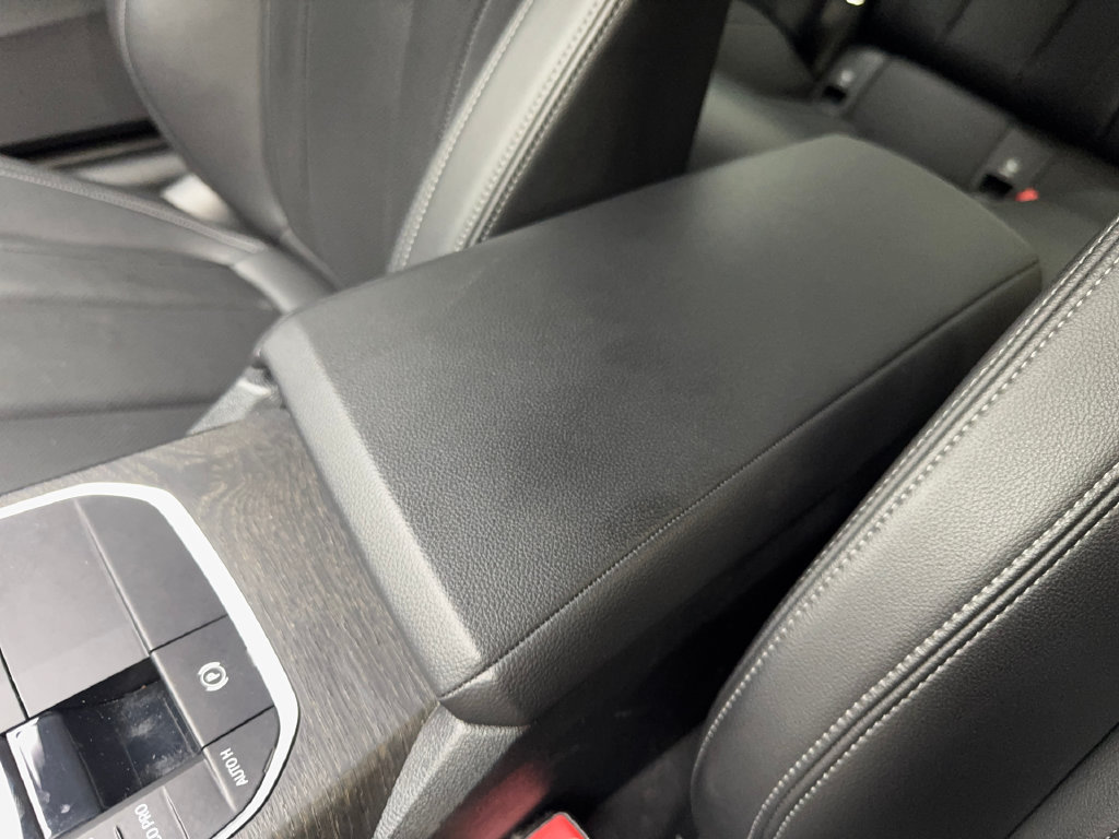 Used 2024 BMW 430i Coupe w/ Premium Package RWD image 68