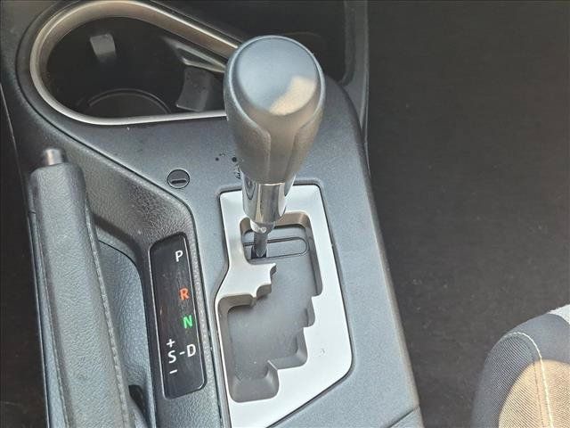 Used 2018 Toyota RAV4 XLE FWD image 12