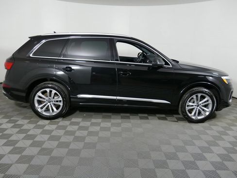 Certified 2025 Audi Q7 3.0T Premium Plus w/ Premium Plus Package image 2