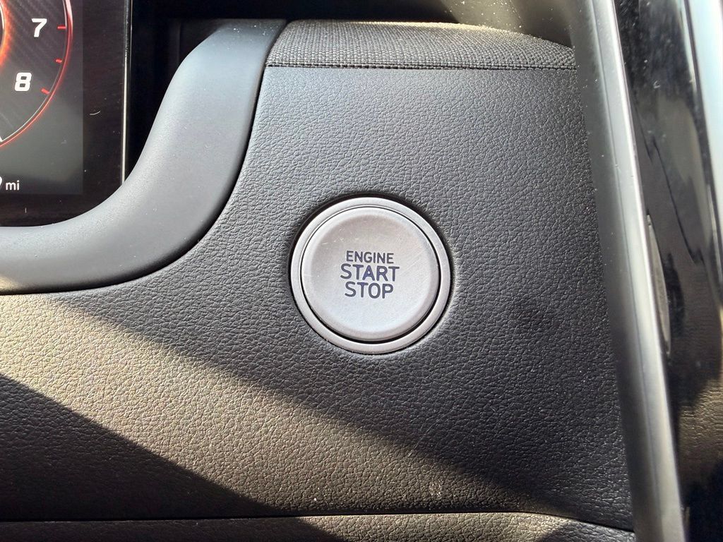 Used 2022 Hyundai Tucson SEL w/ Convenience + Premium Package FWD image 21