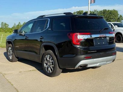 Used 2023 GMC Acadia SLT