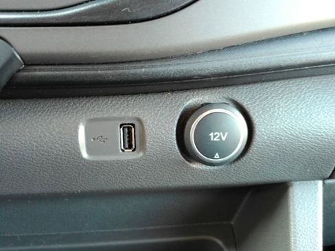 Used 2022 Ford Transit 350 XLT image 39