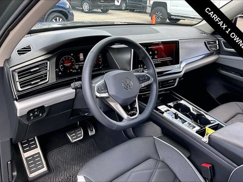 Used 2024 Volkswagen Atlas Peak Edition SEL AWD/4WD image 5