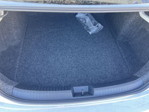 Certified 2025 Volkswagen Jetta S image 28