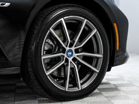 Used 2022 BMW 330e xDrive w/ Driving Assistance Package image 64