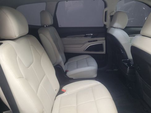 Used 2021 Kia Telluride EX w/ EX Premium Package FWD image 19