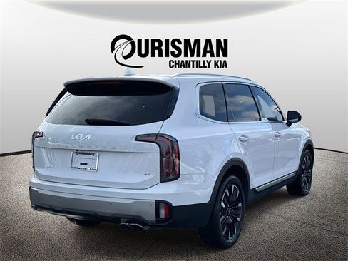 Used 2023 Kia Telluride SX Prestige image 2