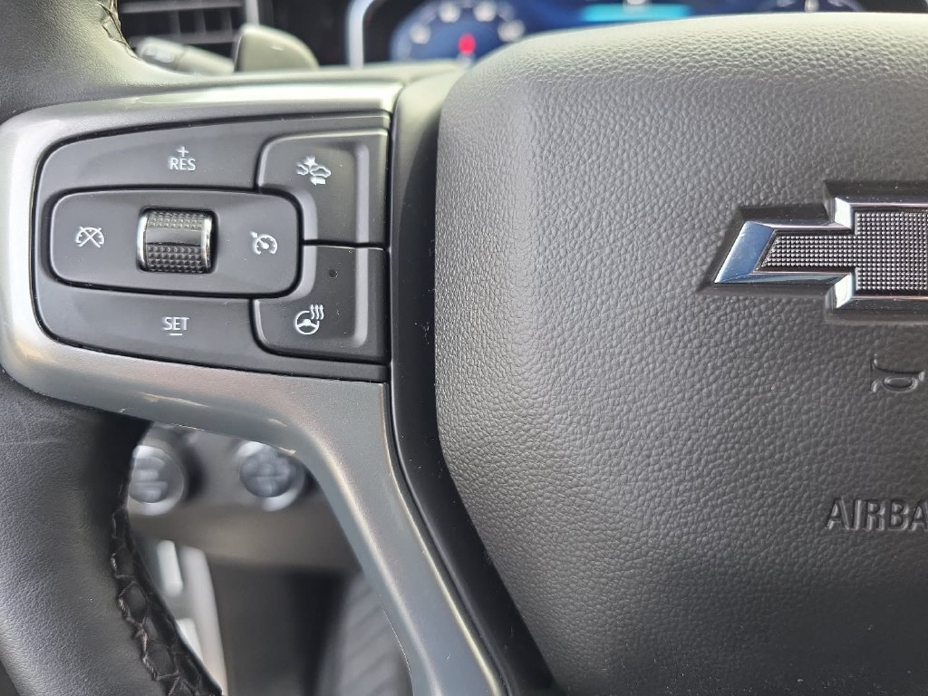 Used 2025 Chevrolet Silverado 1500 RST AWD/4WD image 16