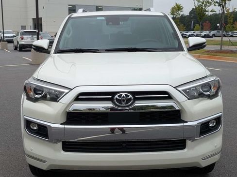 Used 2023 Toyota 4Runner Limited AWD/4WD image 9