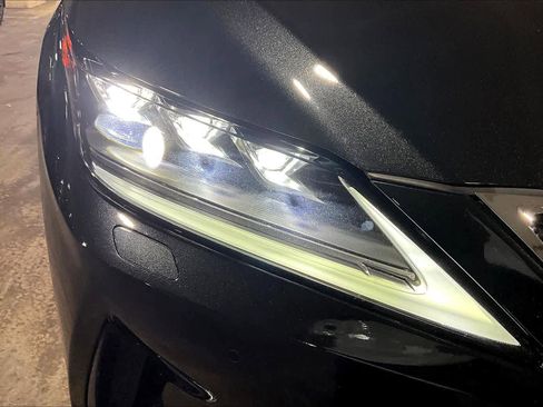 Used 2022 Lexus RX 450hL Luxury w/ Cold Area Package (CT) image 51