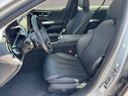 Used 2025 Mercedes-Benz E 450 4MATIC Sedan image 10