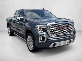 Used 2022 GMC Sierra 1500 Denali w/ Denali Premium Package AWD/4WD video 3