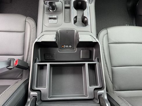 New 2026 GMC Sierra 1500 Denali w/ Denali Reserve Package image 40