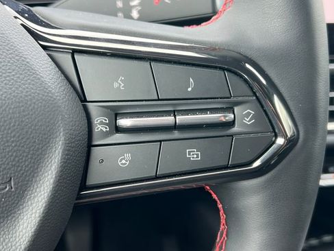 Used 2026 Chevrolet Equinox EV RS FWD image 21