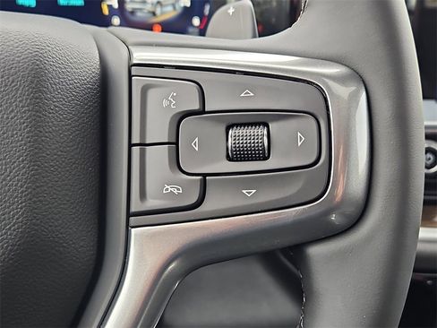 New 2026 Chevrolet Silverado 1500 RST w/ Dark Appearance Package image 18