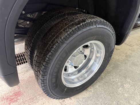 New 2026 GMC Sierra 3500 Denali Ultimate w/ Snow Plow Prep/Camper Package image 7