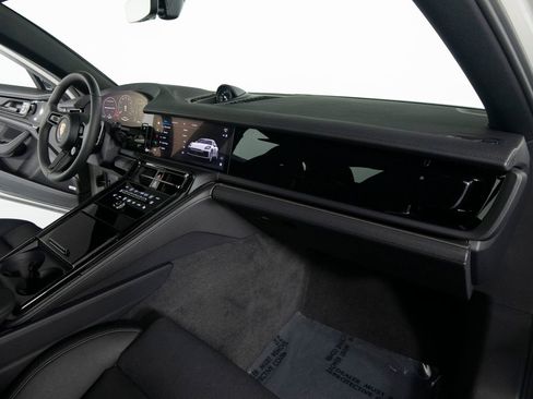 New 2026 Porsche Panamera 4 AWD/4WD image 29