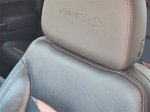 Used 2020 GMC Sierra 1500 AT4 w/ AT4 Premium Package image 15