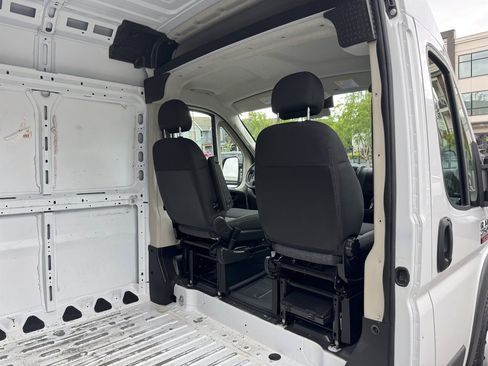 Used 2021 RAM ProMaster 2500 FWD image 14