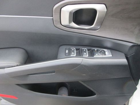 Used 2024 Kia Sorento X-Line EX image 22
