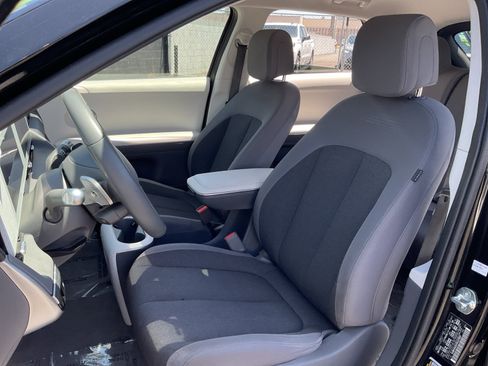 Used 2024 Hyundai Ioniq 5 SE RWD image 18