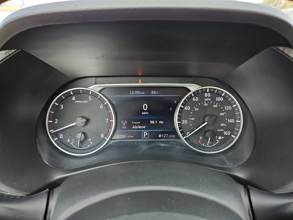 Used 2024 Nissan Sentra SV FWD image 23