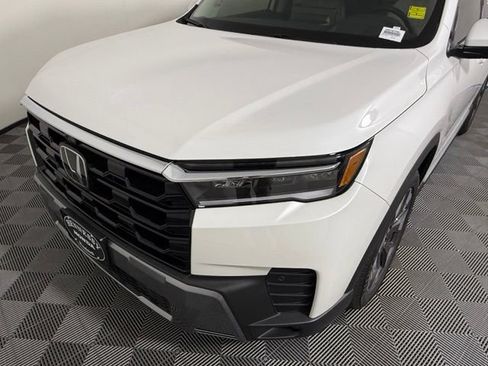 Used 2026 Honda Pilot Elite image 10