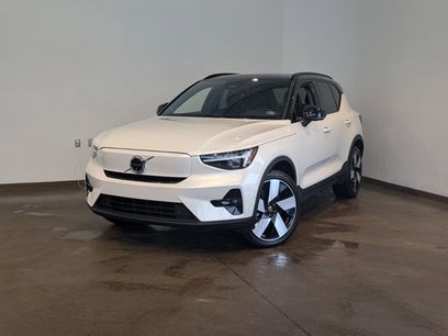 Used 2024 Volvo XC40 Recharge Plus w/ Protection Package Premier