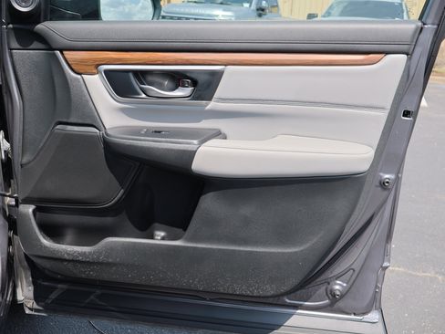 Used 2021 Honda CR-V Touring image 33