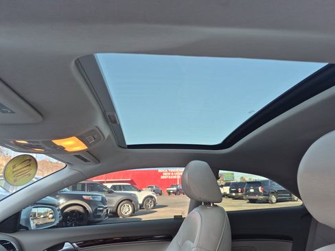 Used 2012 Audi A5 2.0T Premium image 15