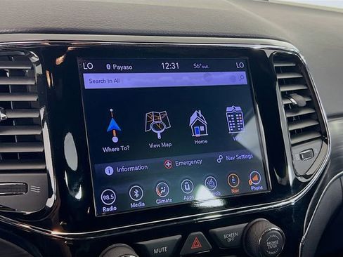 Used 2019 Jeep Grand Cherokee Limited w/ Luxury Group II image 15