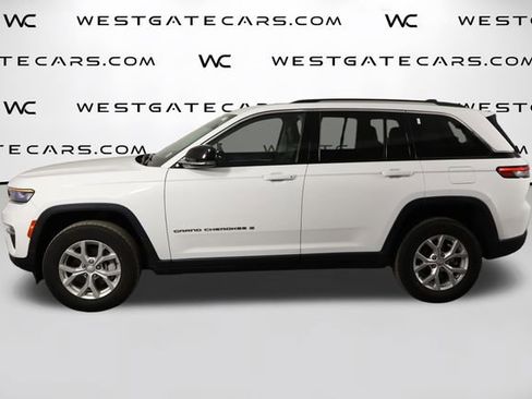 Used 2023 Jeep Grand Cherokee Limited AWD/4WD image 54