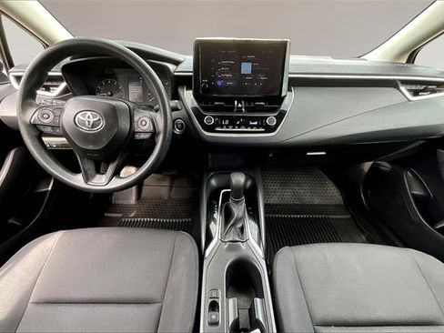 Used 2024 Toyota Corolla LE image 7