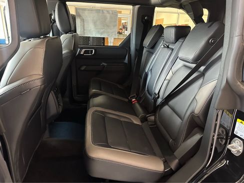 New 2026 Ford Bronco Outer Banks AWD/4WD image 29