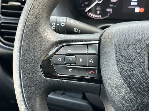 Used 2024 RAM ProMaster 2500 FWD image 24