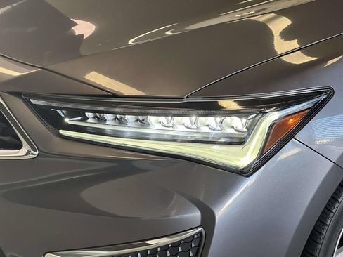 Used 2020 Acura ILX FWD image 11