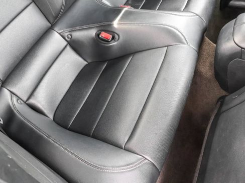 Used 2016 Ford Mustang Premium RWD image 30