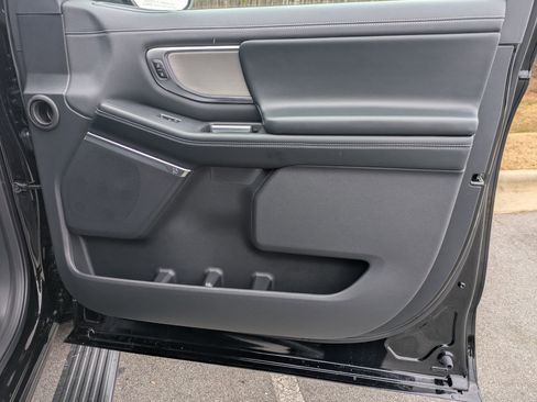 New 2026 Ford Expedition Max Platinum w/ Driver's Package image 38