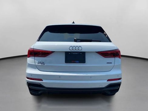 Used 2022 Audi Q3 2.0T Premium w/ Convenience Package image 8