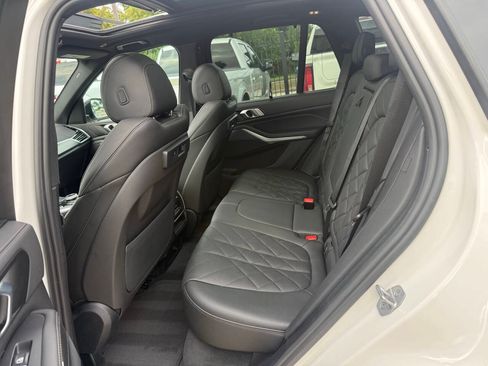 Used 2023 BMW X5 xDrive45e w/ Executive Package AWD/4WD image 13