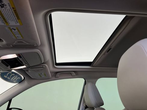 Certified 2022 Subaru Forester Limited AWD/4WD image 23