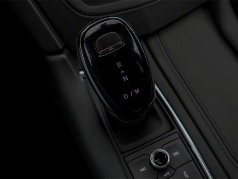 New 2026 Cadillac XT5 Luxury w/ LPO, Floor Liner Package image 12