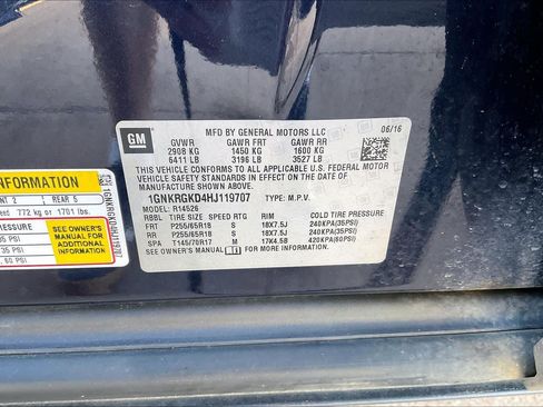 Used 2017 Chevrolet Traverse LT FWD image 34